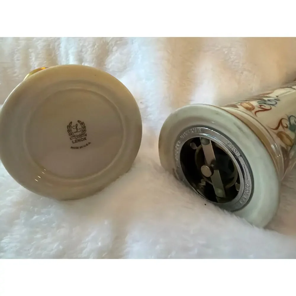 Lenox Spice Village Porcelain Salt & Pepper Mill Grinder Set USA Ceramic Brass